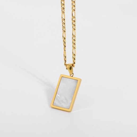 Necklace mother of shell. Non tarnish.. - Picture 4 of 4